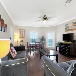 Tropical 3br Suite-2 Style Pools-5 Mil To Bay-gym-close To , Tampa United States